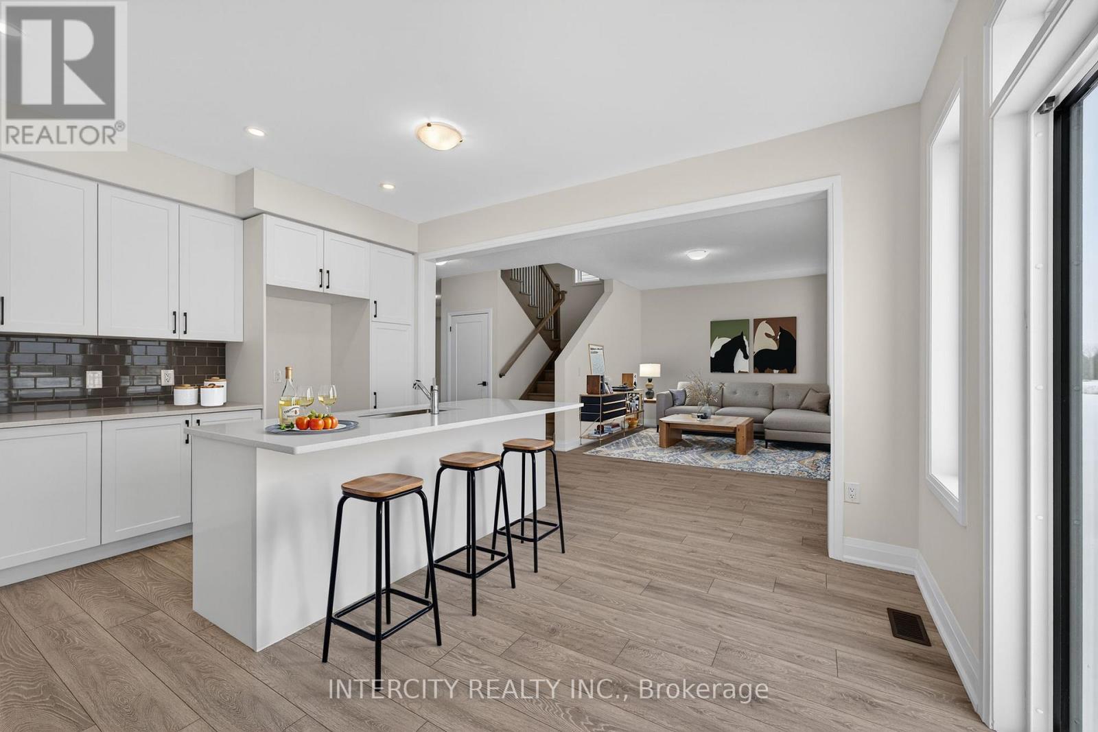 30 Legacy Circle, Wasaga Beach, Ontario  L9Z 0M5 - Photo 22 - S12916982