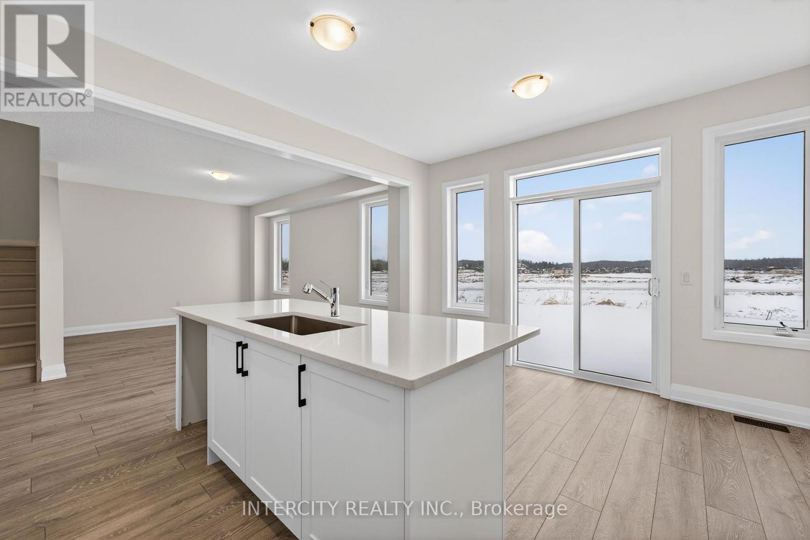 30 Legacy Circle, Wasaga Beach, Ontario  L9Z 0M5 - Photo 19 - S12916982