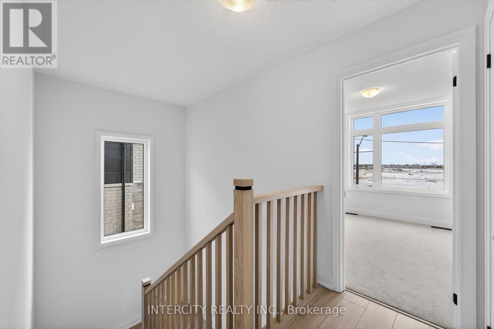 32 Legacy Circle, Wasaga Beach, Ontario L9Z 0M5 - Photo 26 - S12917002