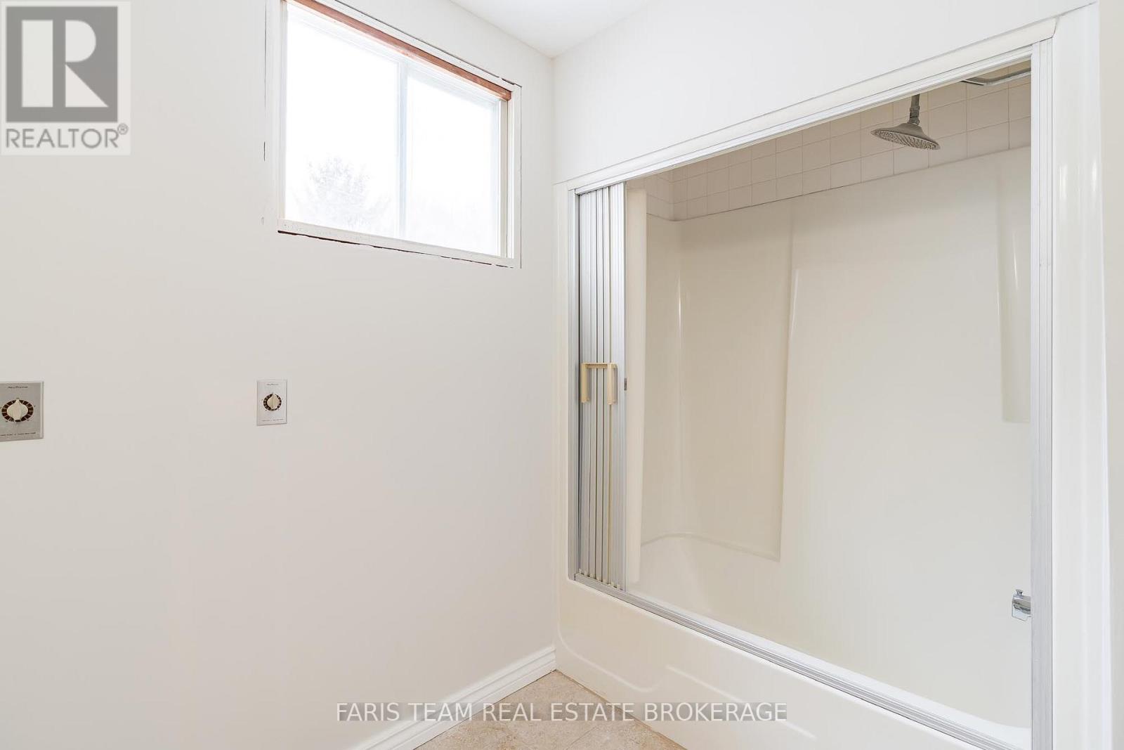 481 Islandview Lane, Midland, Ontario  L4R 5H4 - Photo 27 - S12753536