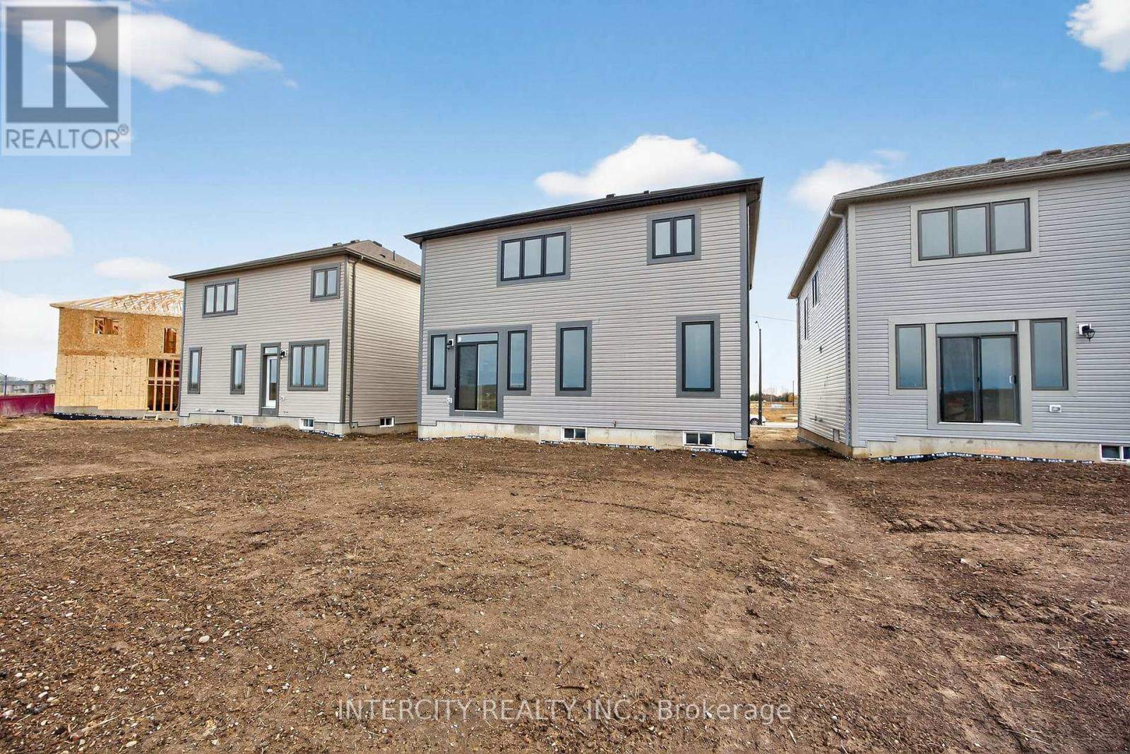 30 Legacy Circle, Wasaga Beach, Ontario  L9Z 0M5 - Photo 49 - S12916982