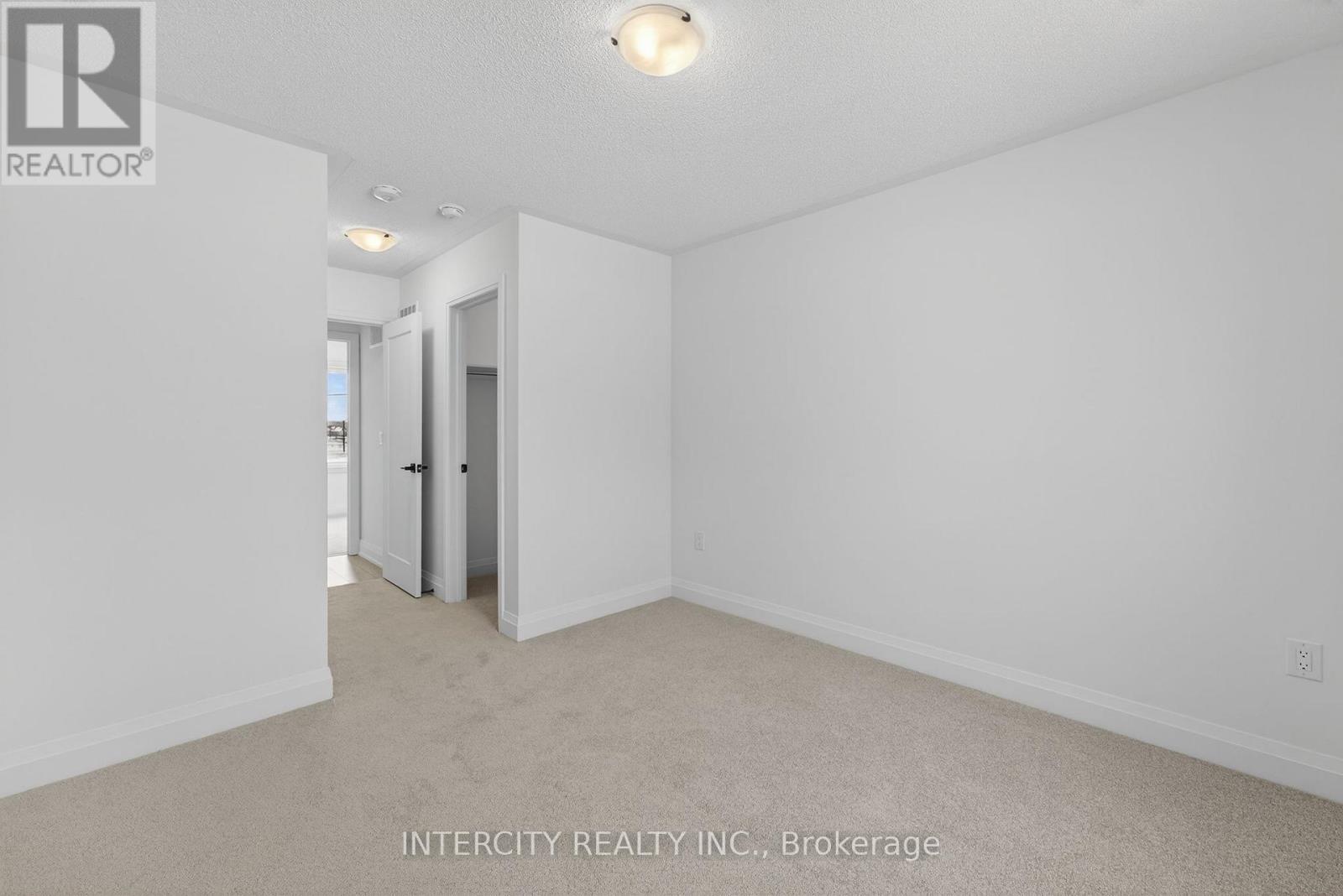 32 Legacy Circle, Wasaga Beach, Ontario L9Z 0M5 - Photo 41 - S12917002