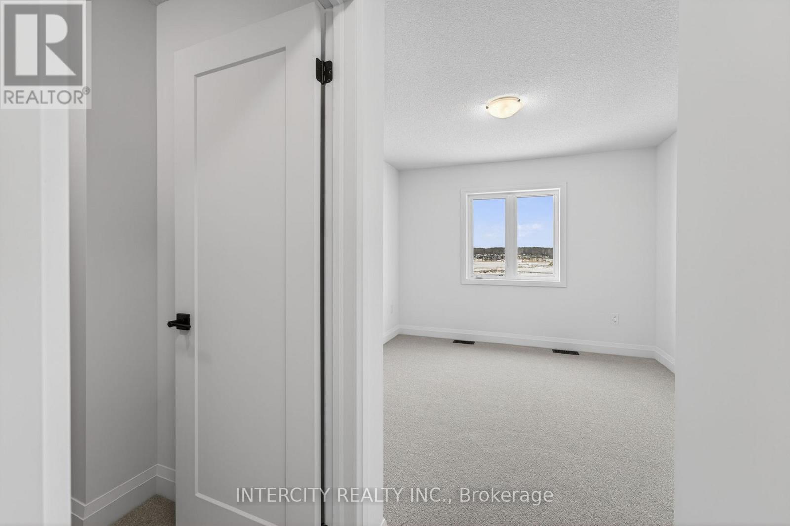 32 Legacy Circle, Wasaga Beach, Ontario L9Z 0M5 - Photo 39 - S12917002