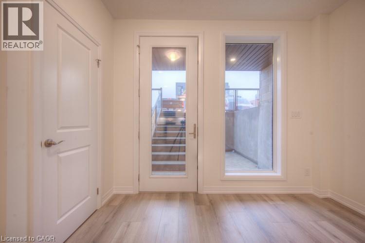 261 Woodbine Avenue Unit# 31, Kitchener, Ontario  N2R 0S7 - Photo 4 - 40814677