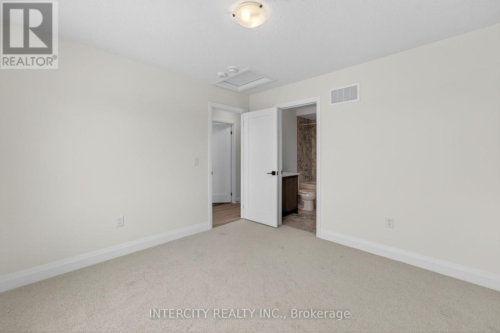 30 Legacy Circle, Wasaga Beach, Ontario  L9Z 0M5 - Photo 45 - S12916982