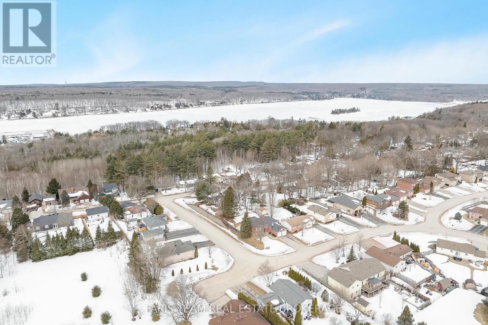 257 Church Street, Penetanguishene, Ontario  L9M 1G6 - Photo 45 - S12914072