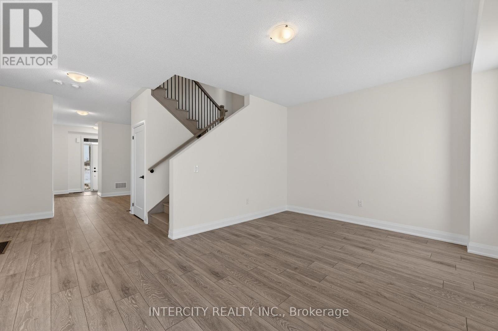 30 Legacy Circle, Wasaga Beach, Ontario  L9Z 0M5 - Photo 26 - S12916982