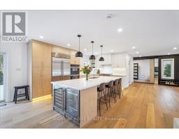 2090 STONEHOUSE CRESCENT, Mississauga, Ontario