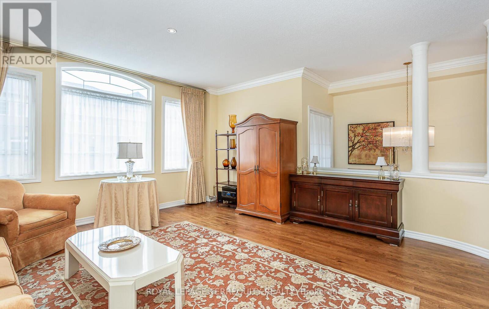 9 - 485 Bristol Road W, Mississauga, Ontario  L5R 4G2 - Photo 7 - W12918140