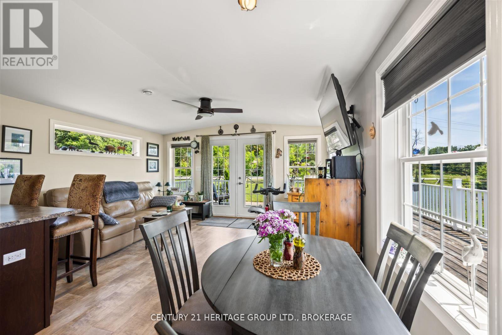 3756 County Road 3, Leeds And The Thousand Islands, Ontario  K0K 1N0 - Photo 13 - X12918324