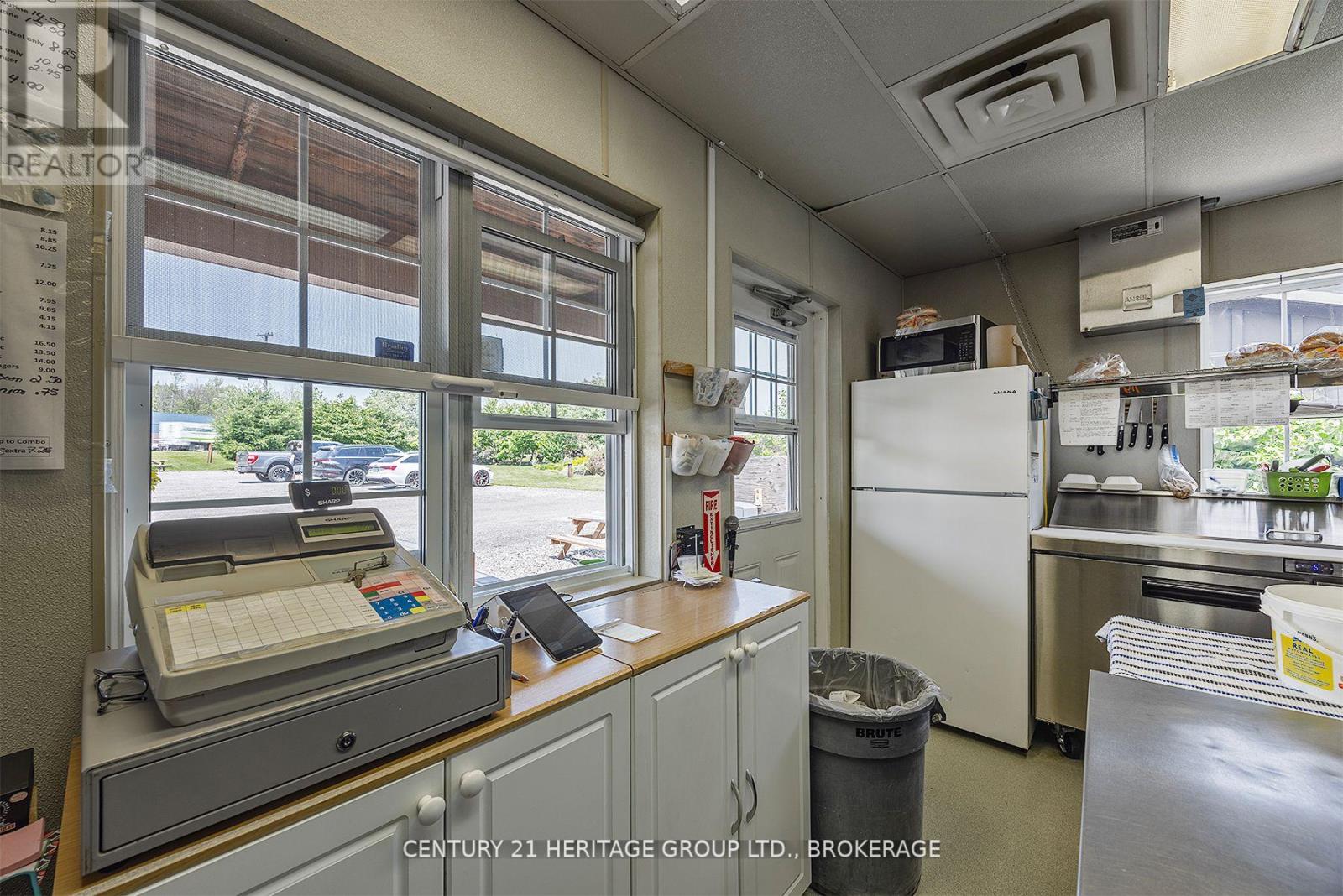 3756 County Road 3, Leeds And The Thousand Islands, Ontario  K0K 1N0 - Photo 27 - X12918324