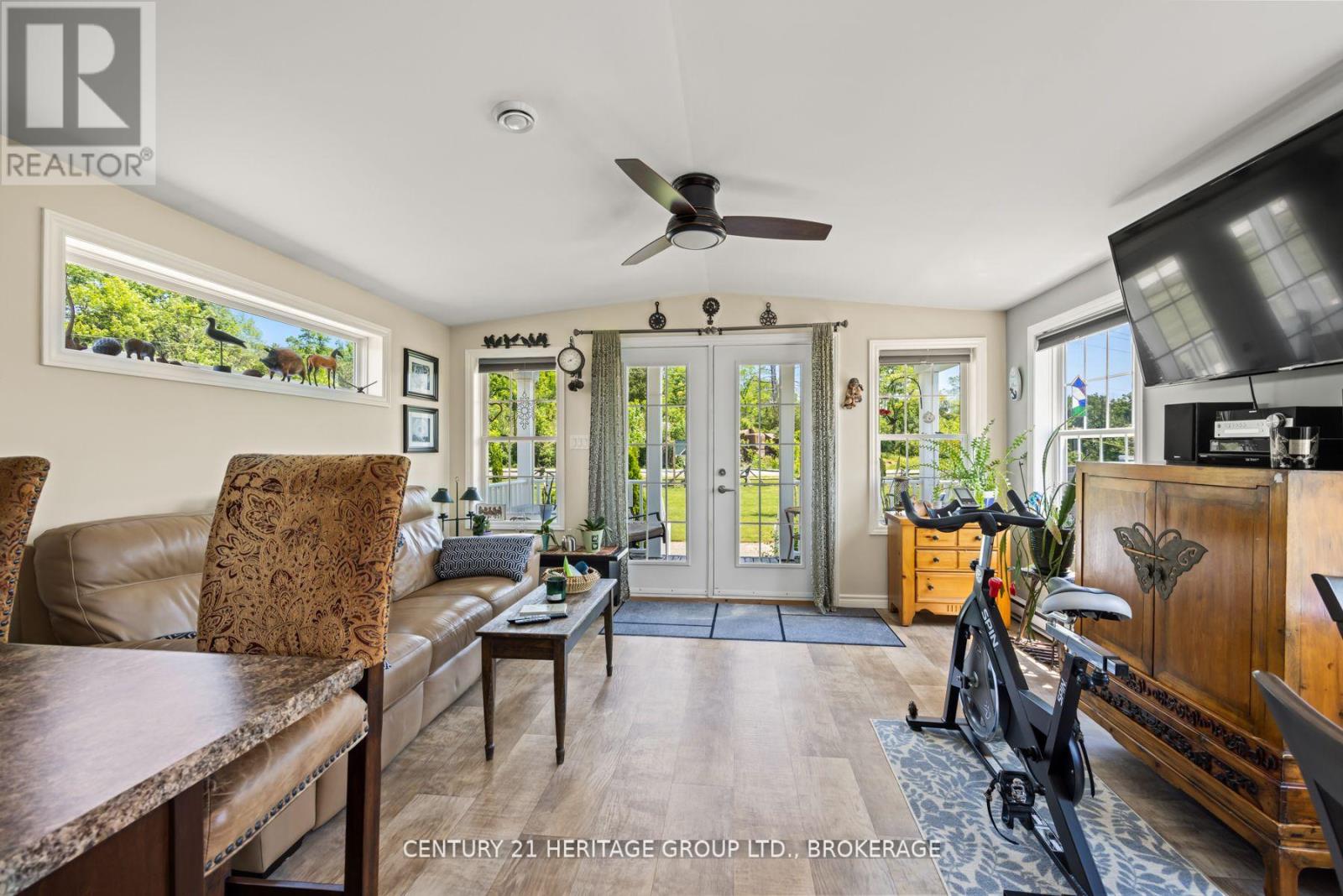 3756 County Road 3, Leeds And The Thousand Islands, Ontario  K0K 1N0 - Photo 5 - X12918324