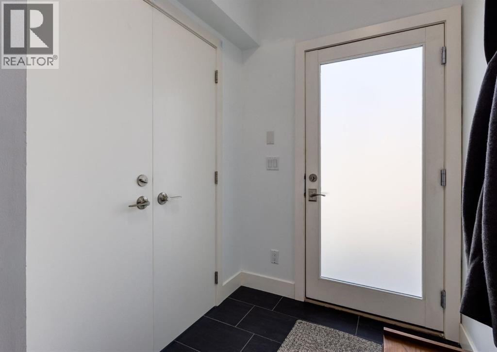 2020 2 Street Sw, Calgary, Alberta  T2S 1S3 - Photo 3 - A2259360