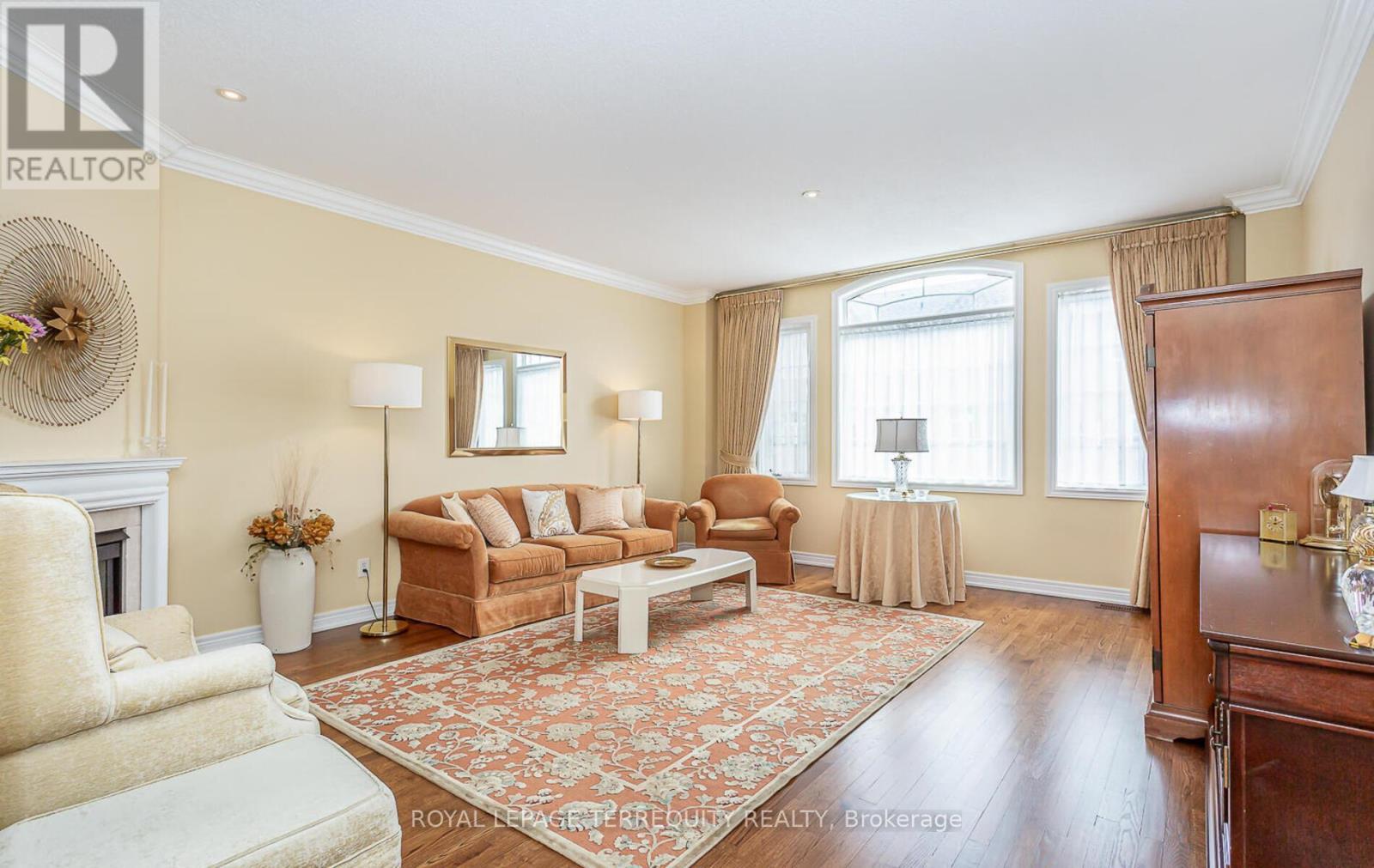 9 - 485 Bristol Road W, Mississauga, Ontario  L5R 4G2 - Photo 8 - W12918140