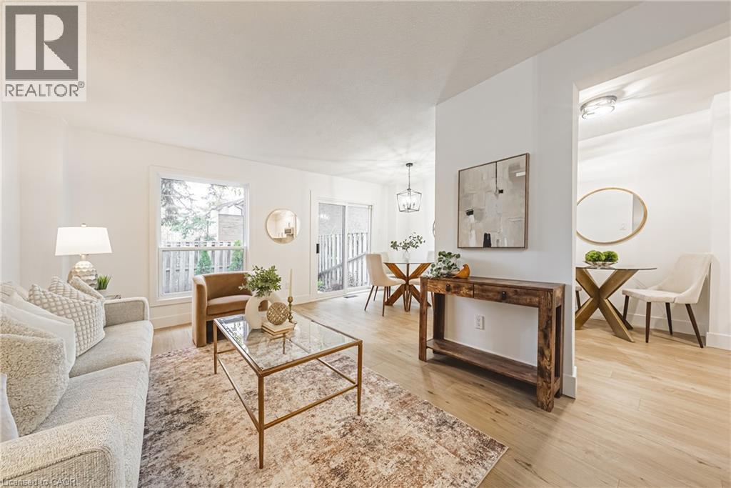 660 Oxford Road Unit# 15, Burlington, Ontario  L7N 3M1 - Photo 2 - 40803608