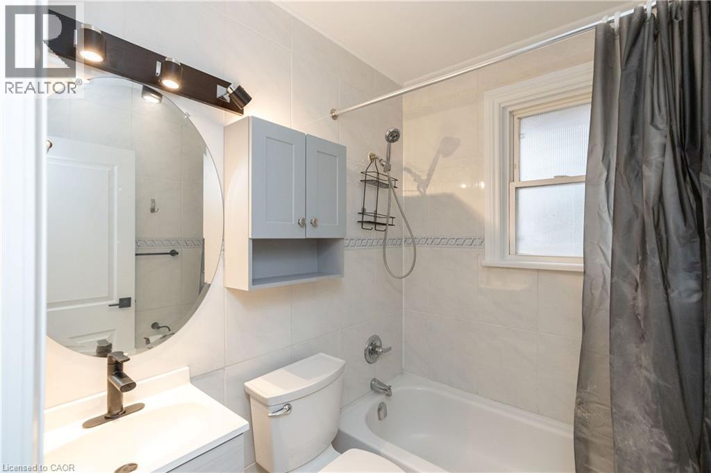 402 Third Line, Oakville, Ontario  L6L 4A5 - Photo 33 - 40810723