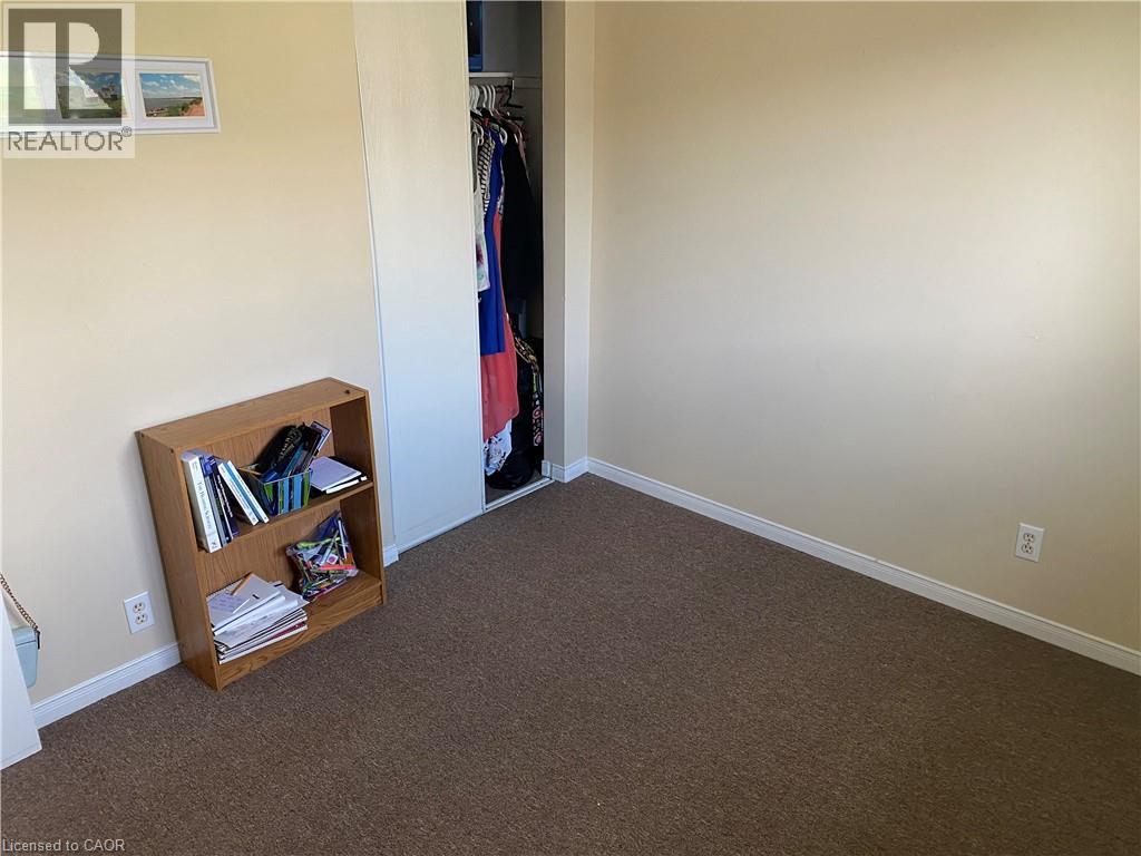 839 Stirling Avenue S, Kitchener, Ontario  N2L 2M6 - Photo 30 - 40814879