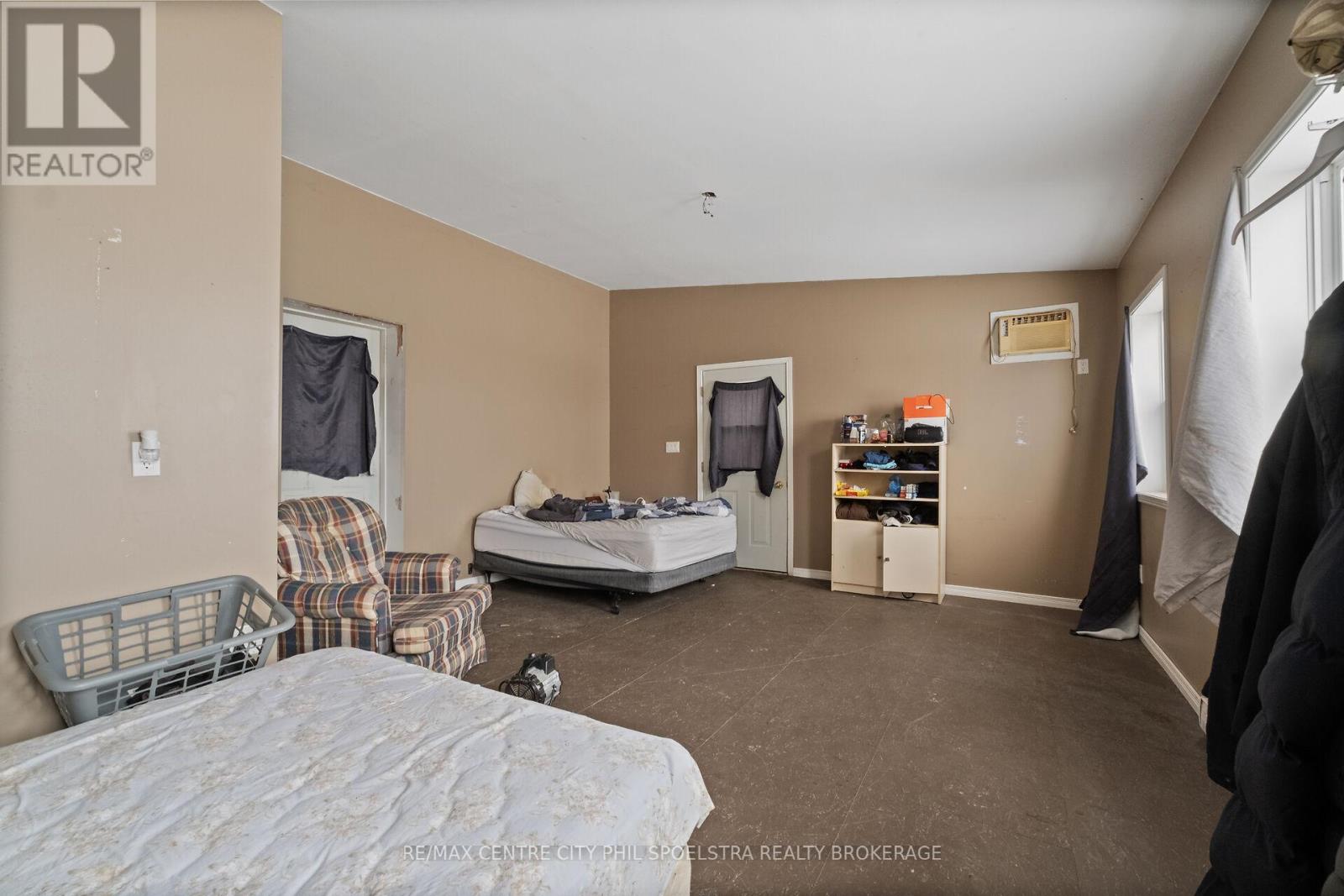 544 Concession 8 Road, Brockton, Ontario  N0G 1S0 - Photo 15 - X12918206