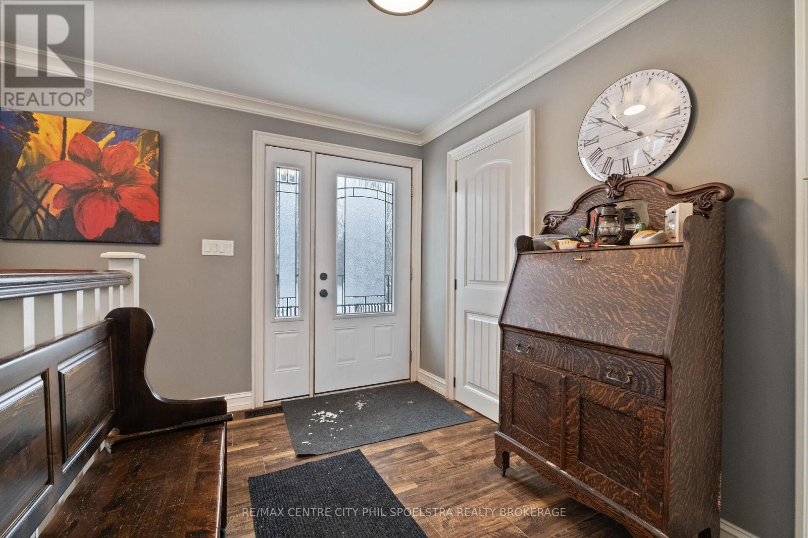 546 Concession 8 Road, Brockton, Ontario  N0G 1S0 - Photo 8 - X12918208