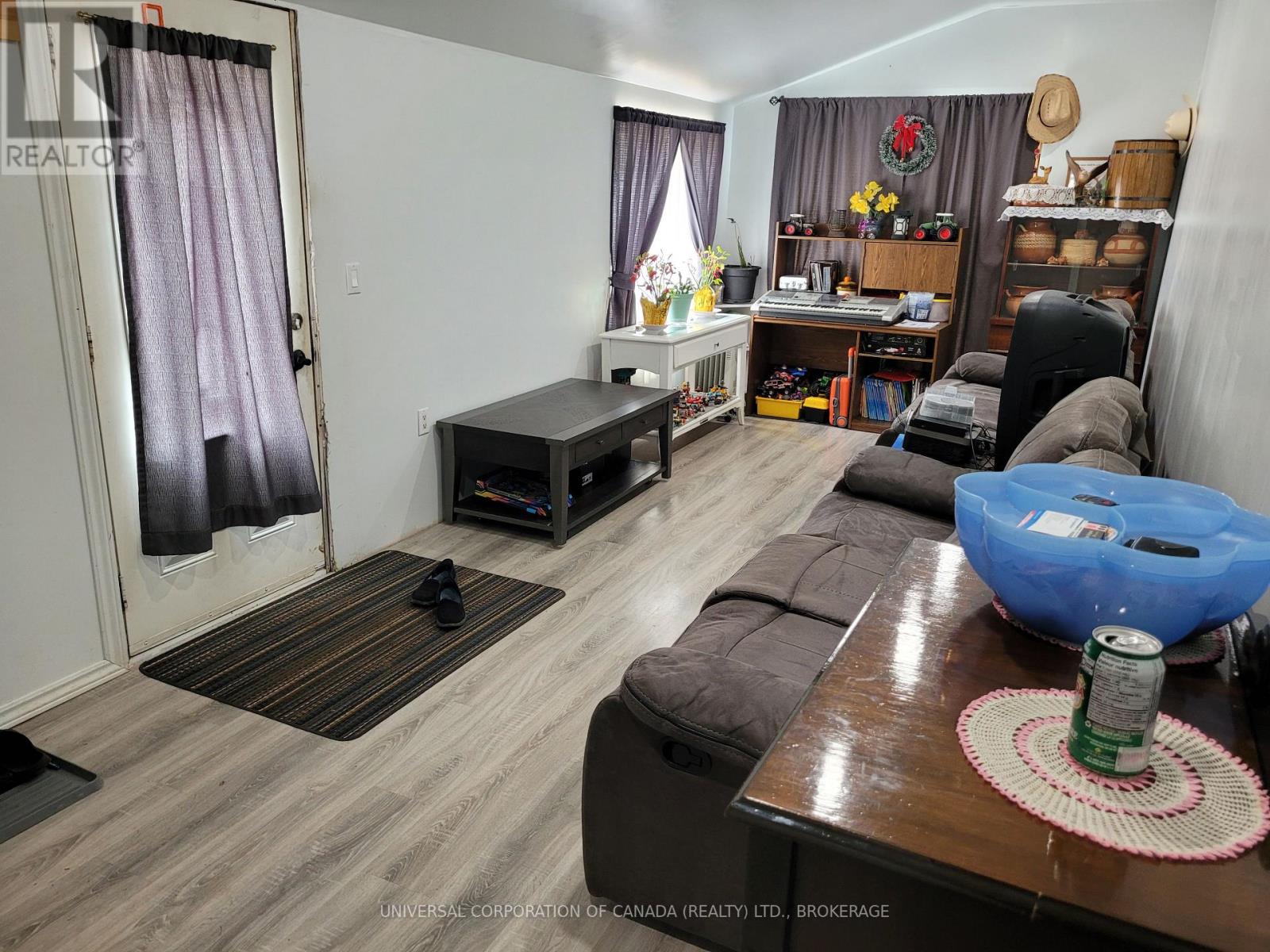 220 2nd Concession Road, Norfolk, Ontario  N0E 1G0 - Photo 4 - X12918338