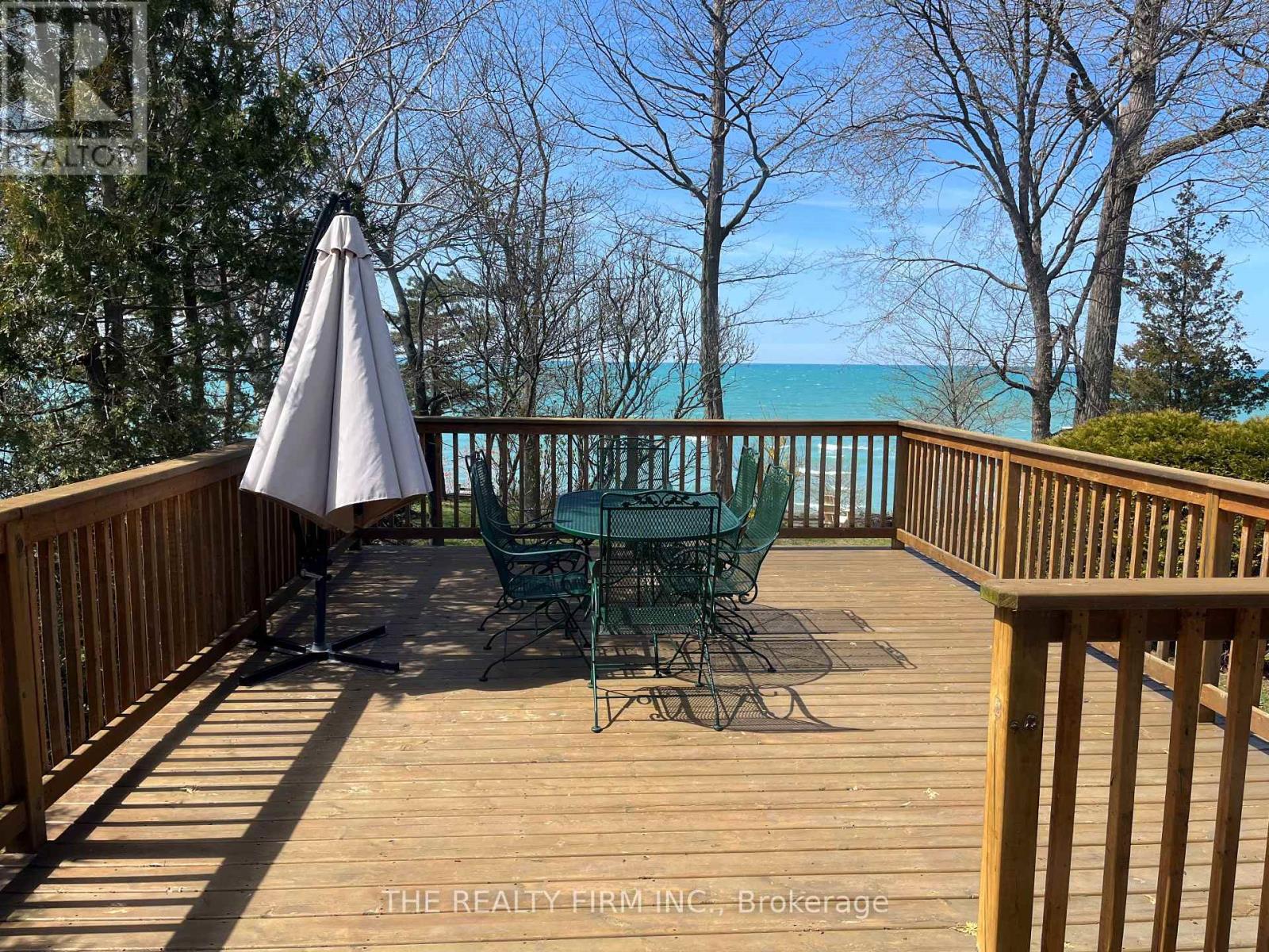 4084 Bluepoint Drive, Plympton-Wyoming, Ontario  N0N 1J6 - Photo 31 - X12918402