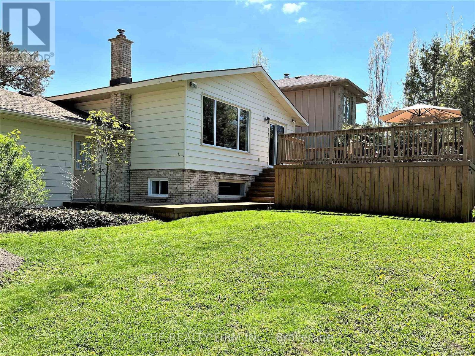 4084 Bluepoint Drive, Plympton-Wyoming, Ontario  N0N 1J6 - Photo 37 - X12918402