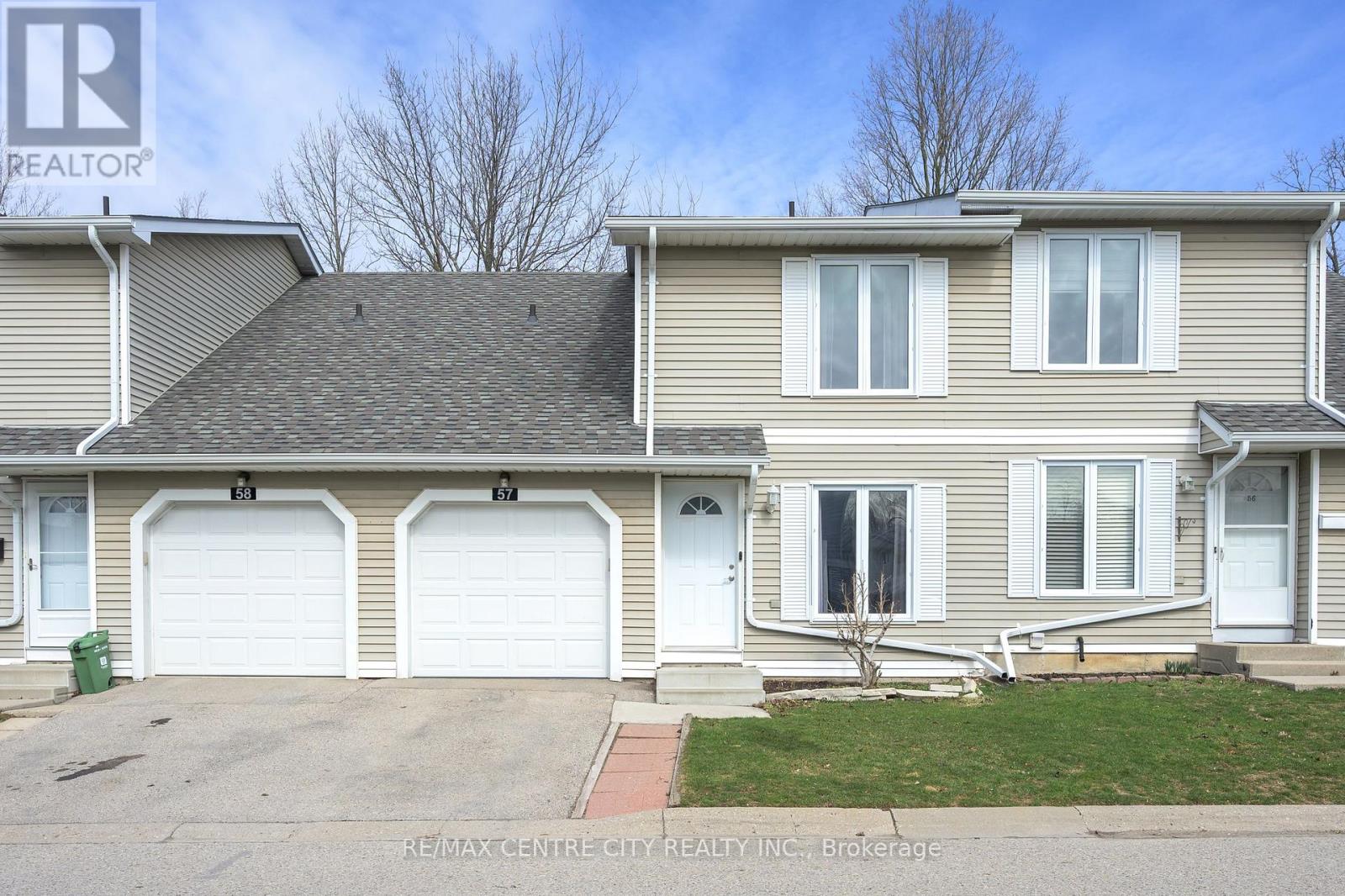 57 - 120 CENTRE STREET, London South, Ontario