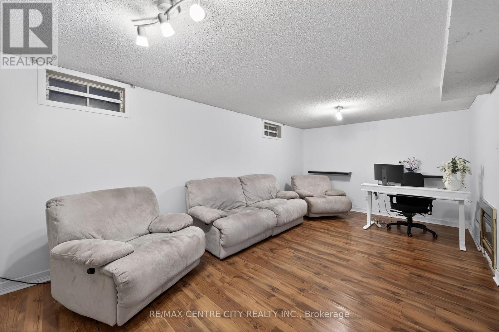 Photo 26 of 27 for 57 - 120 Centre Street