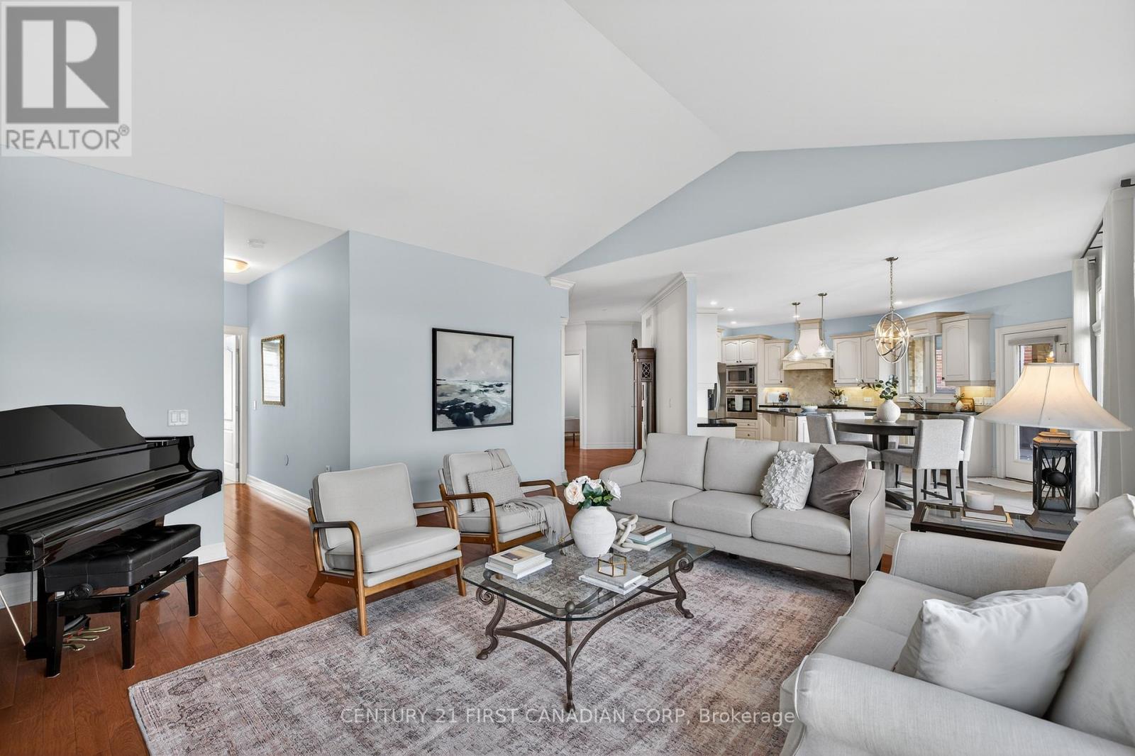 1219 Sandy Somerville Drive, London South, Ontario  N6K 5R2 - Photo 12 - X12918510