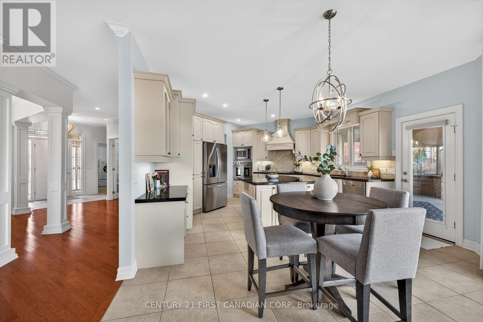 1219 Sandy Somerville Drive, London South, Ontario  N6K 5R2 - Photo 13 - X12918510