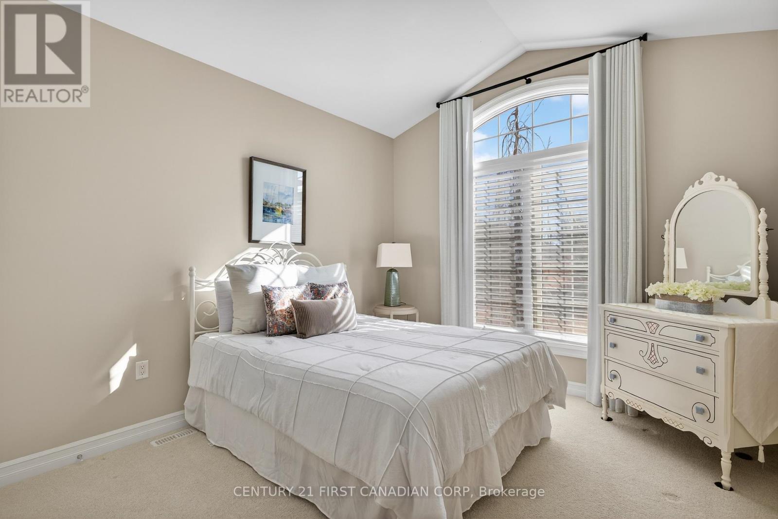 1219 Sandy Somerville Drive, London South, Ontario  N6K 5R2 - Photo 19 - X12918510