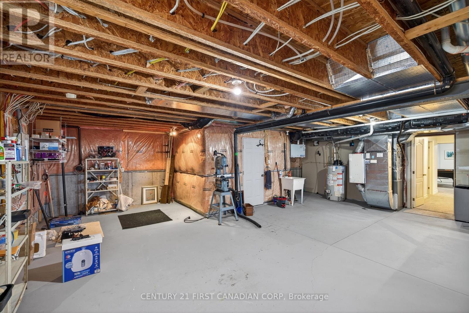 1219 Sandy Somerville Drive, London South, Ontario  N6K 5R2 - Photo 33 - X12918510