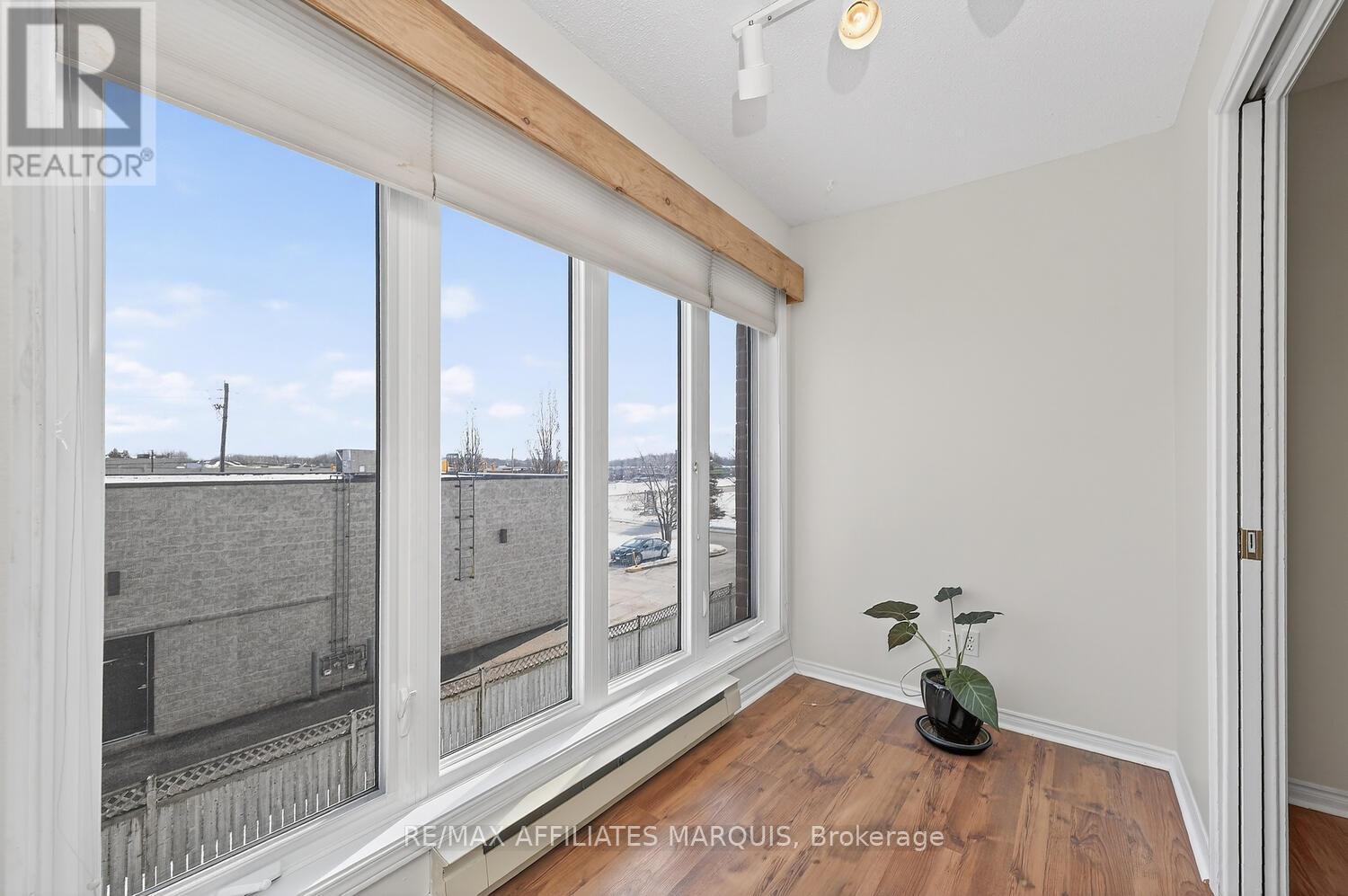 304 - 10 Armstrong Drive, Smiths Falls, Ontario  K7A 5H8 - Photo 30 - X12918238