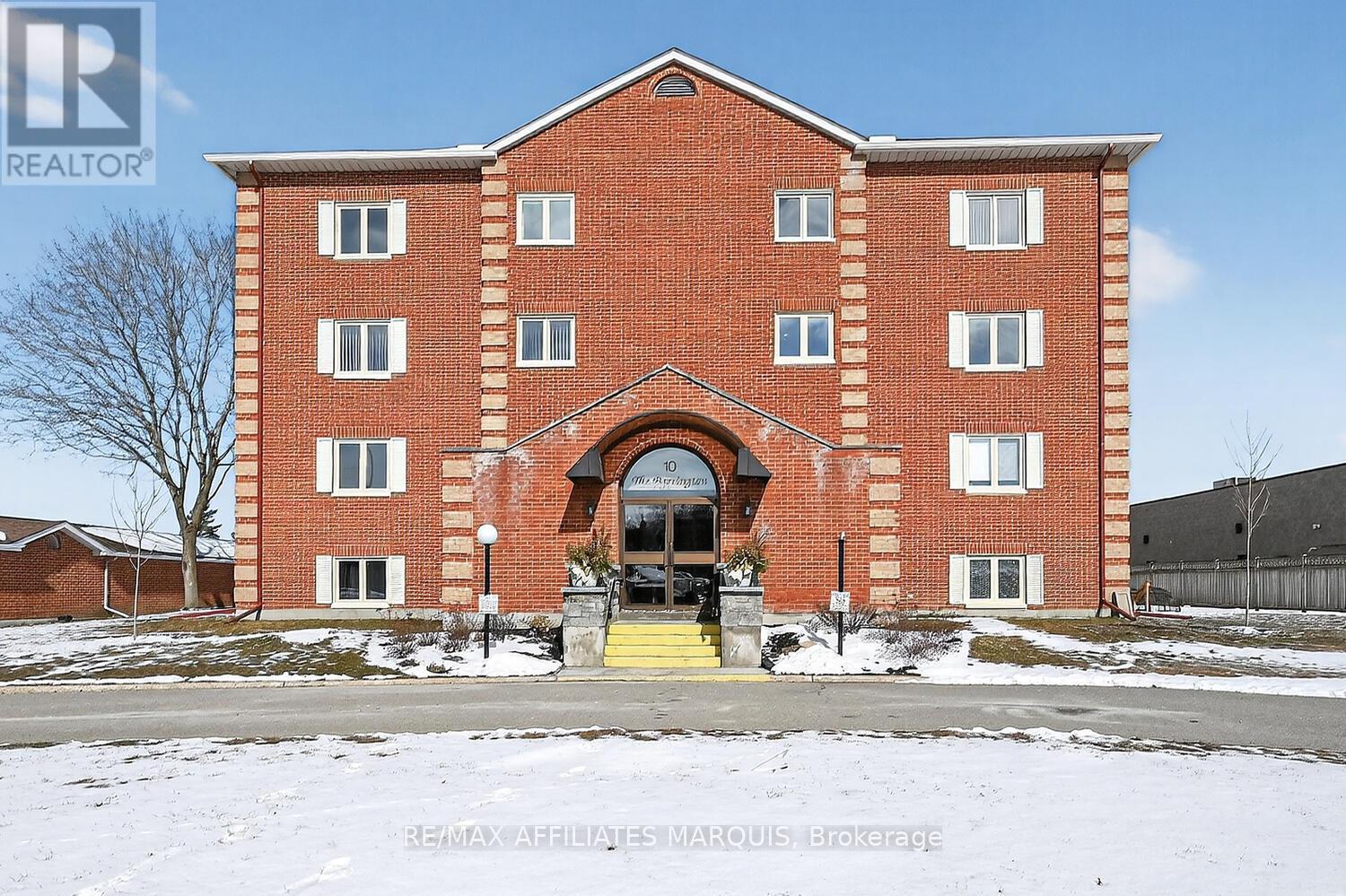 304 - 10 Armstrong Drive, Smiths Falls, Ontario  K7A 5H8 - Photo 6 - X12918238