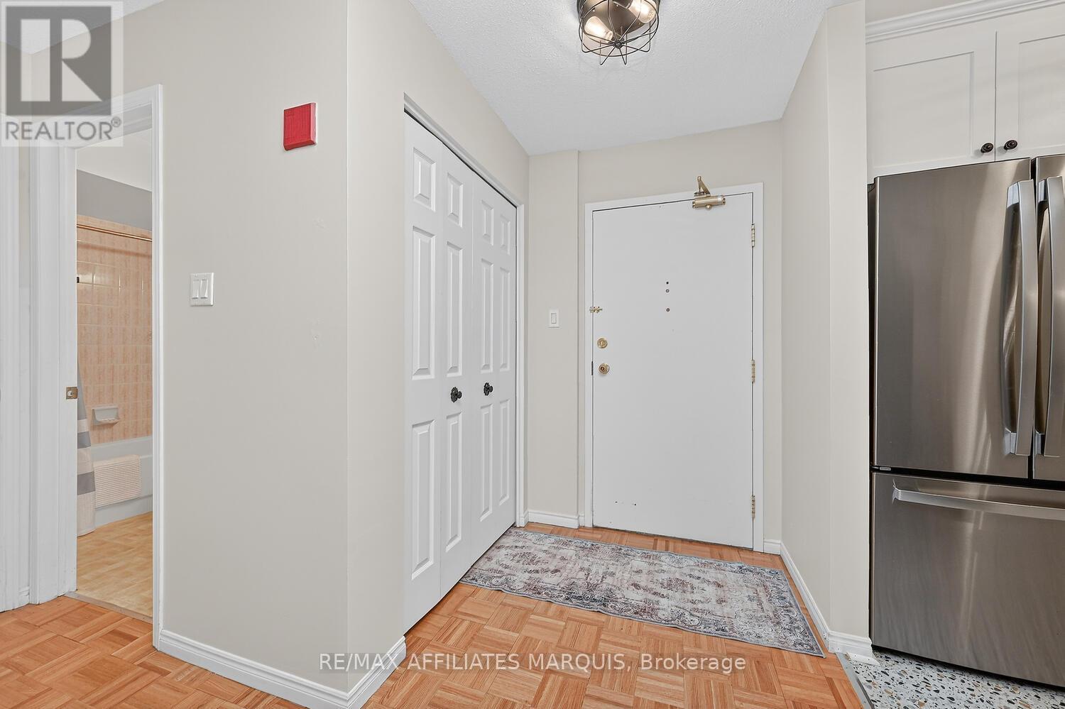 304 - 10 Armstrong Drive, Smiths Falls, Ontario  K7A 5H8 - Photo 7 - X12918238