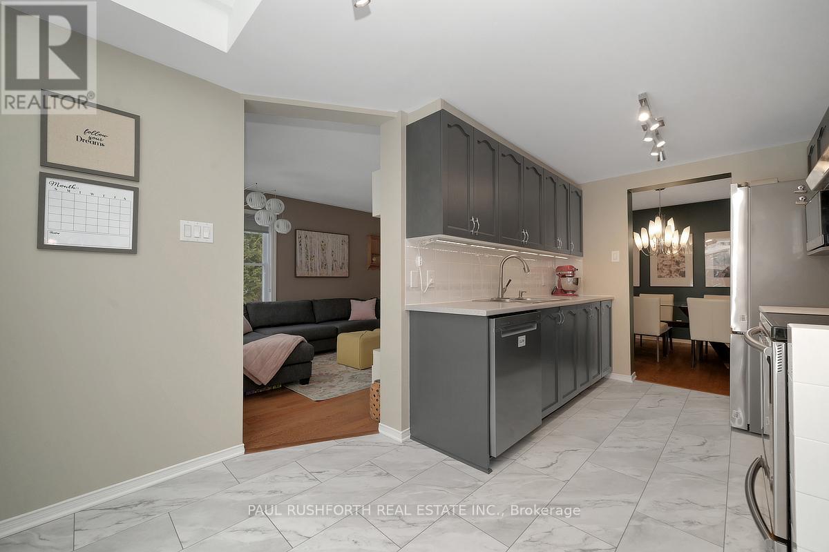 47 Deerchase Court, Ottawa, Ontario  K2M 2R1 - Photo 12 - X12918242