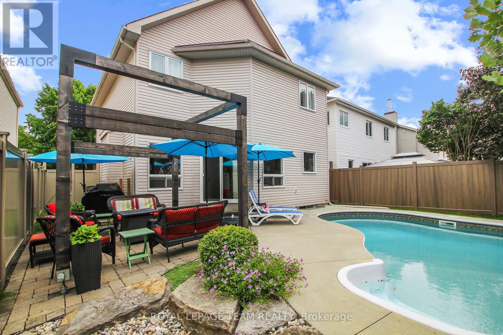 11 Vermont Avenue, Ottawa, Ontario  K2G 6J6 - Photo 48 - X12918274