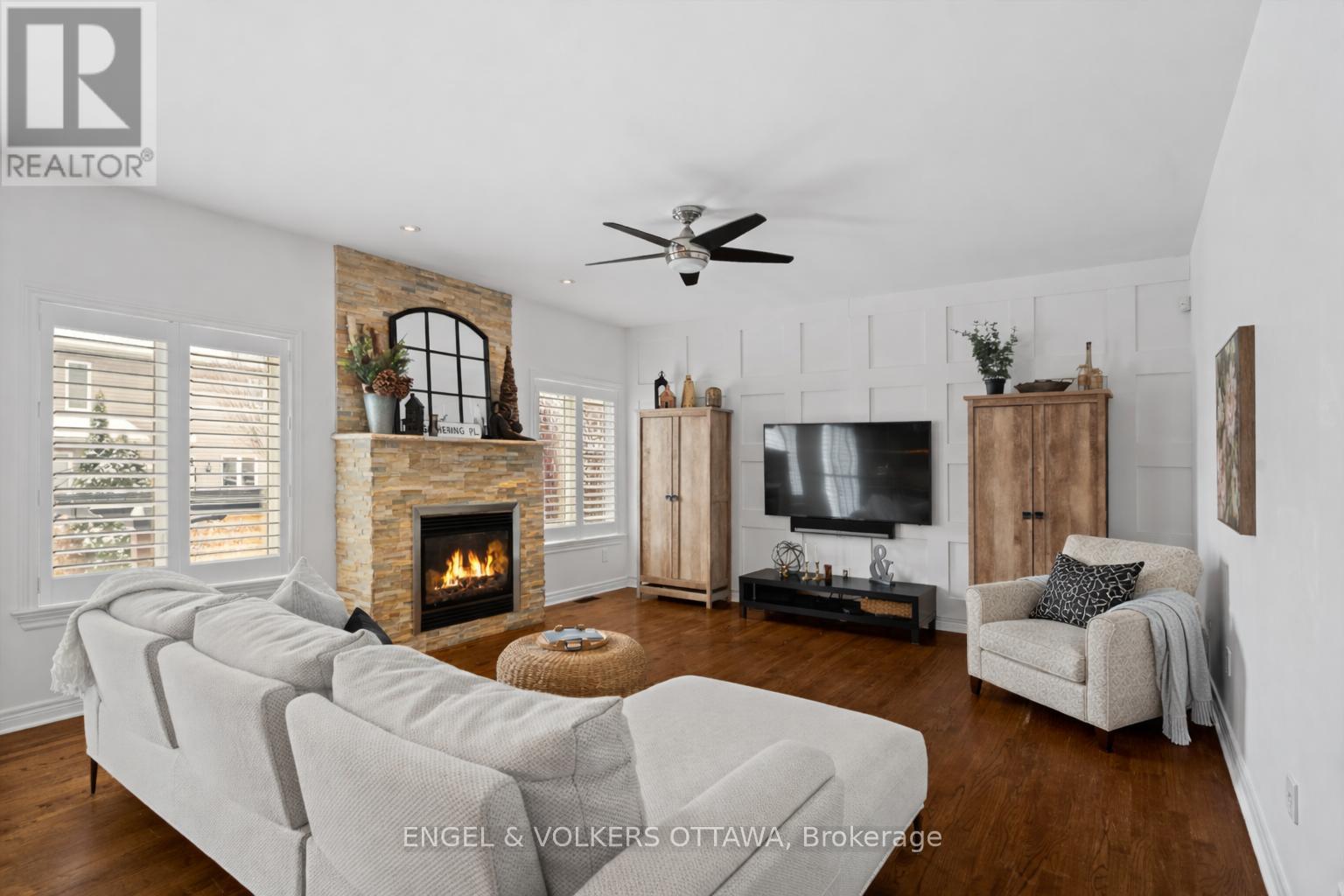 407 Landswood Way, Ottawa, Ontario  K2S 0A3 - Photo 11 - X12918316