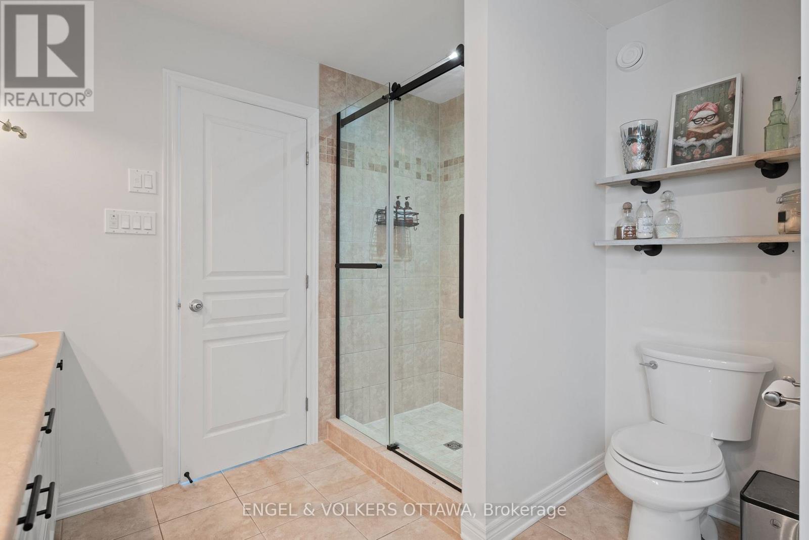 407 Landswood Way, Ottawa, Ontario  K2S 0A3 - Photo 25 - X12918316