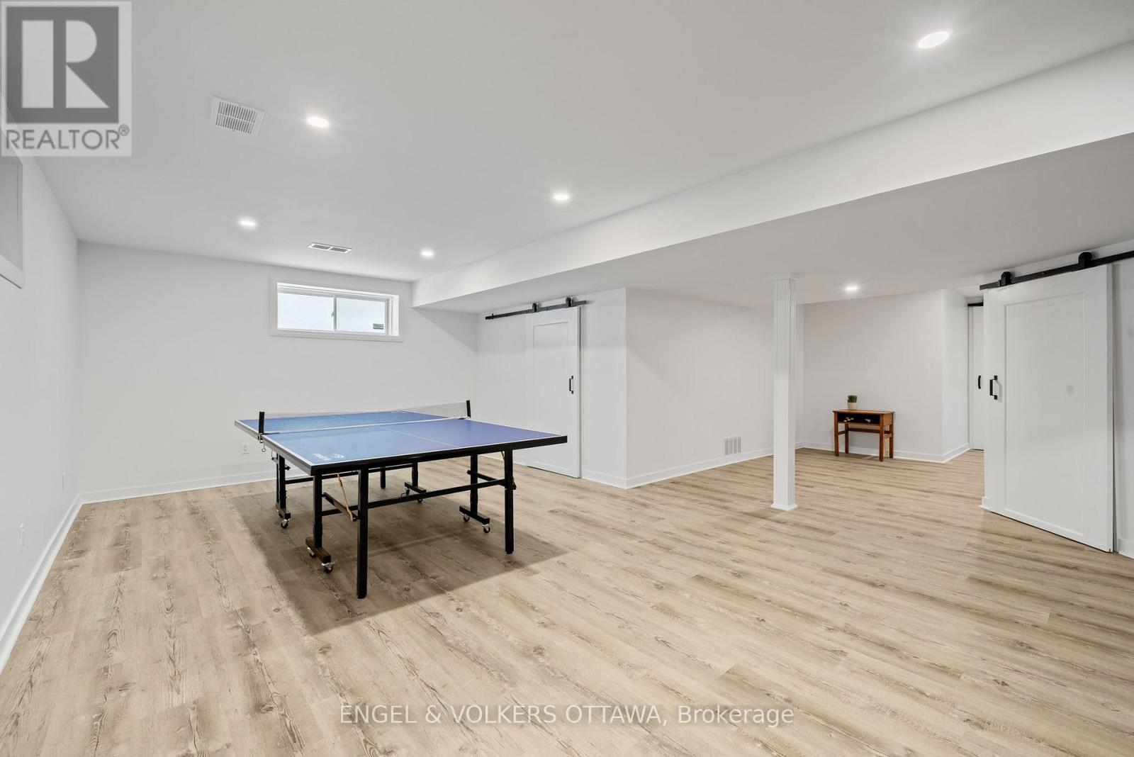 407 Landswood Way, Ottawa, Ontario  K2S 0A3 - Photo 36 - X12918316