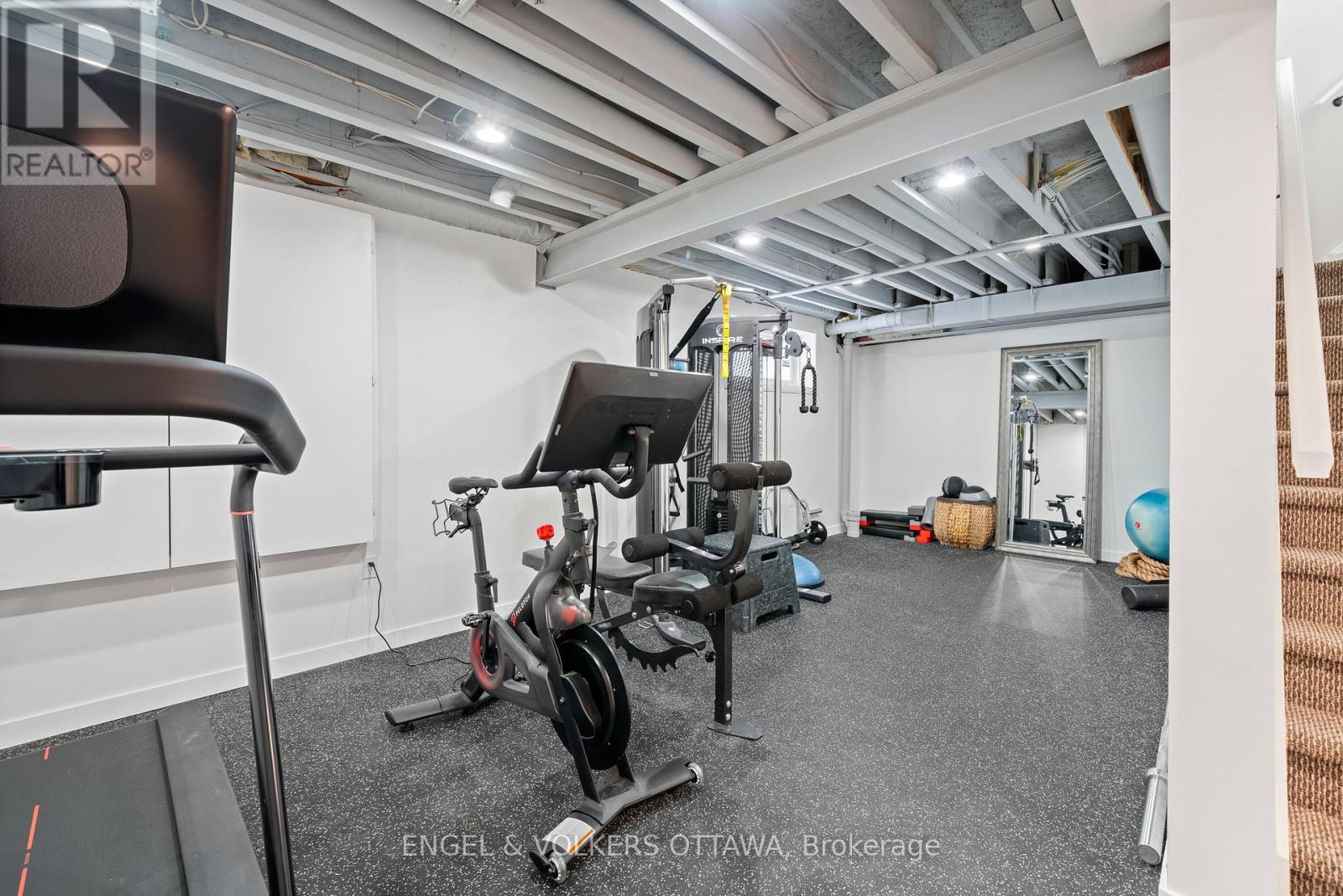 407 Landswood Way, Ottawa, Ontario  K2S 0A3 - Photo 37 - X12918316