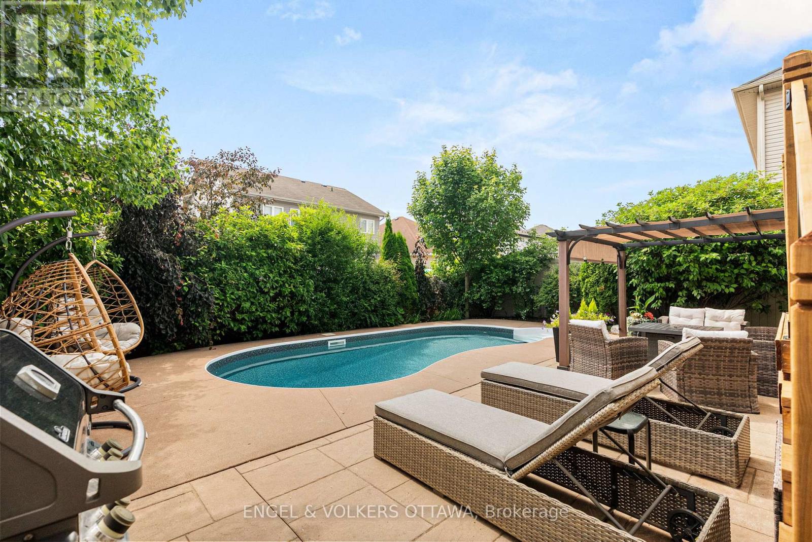 407 Landswood Way, Ottawa, Ontario  K2S 0A3 - Photo 40 - X12918316