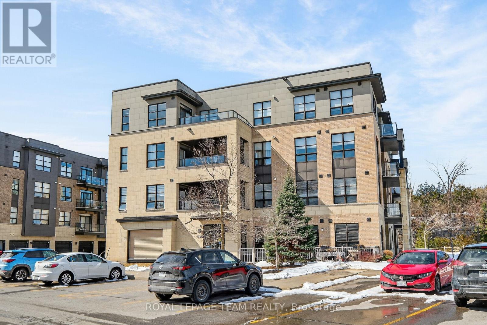 302 - 100 Montblanc Private, Ottawa, Ontario  K1C 0B2 - Photo 1 - X12918360