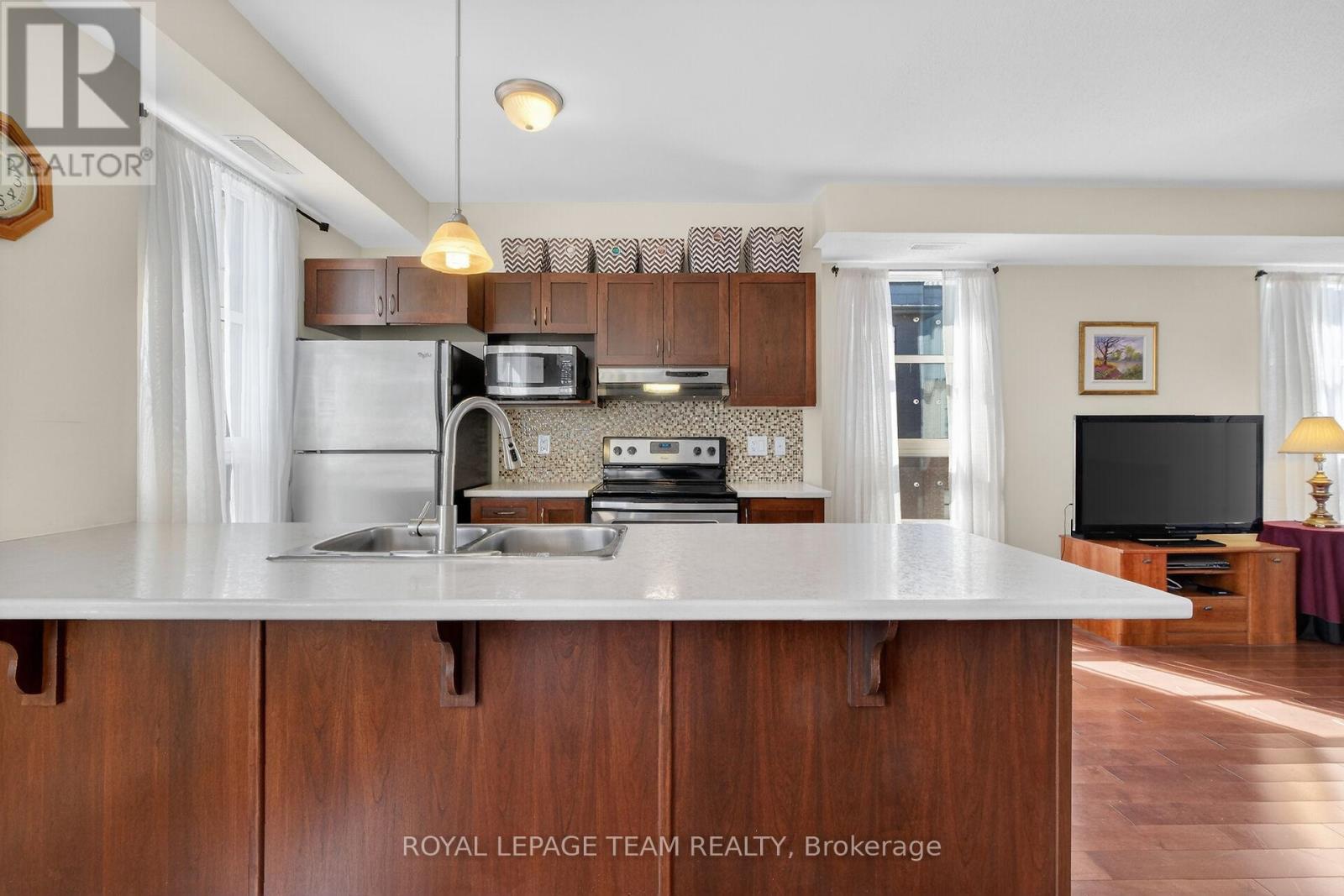 302 - 100 Montblanc Private, Ottawa, Ontario  K1C 0B2 - Photo 22 - X12918360