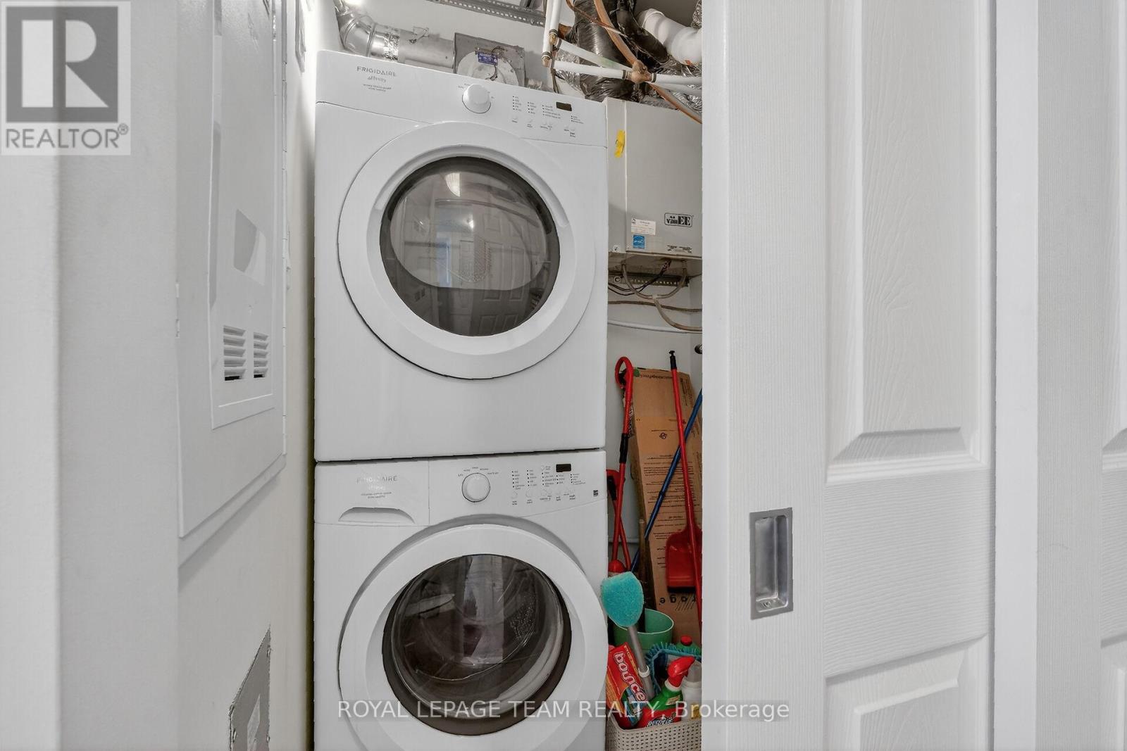 302 - 100 Montblanc Private, Ottawa, Ontario  K1C 0B2 - Photo 34 - X12918360