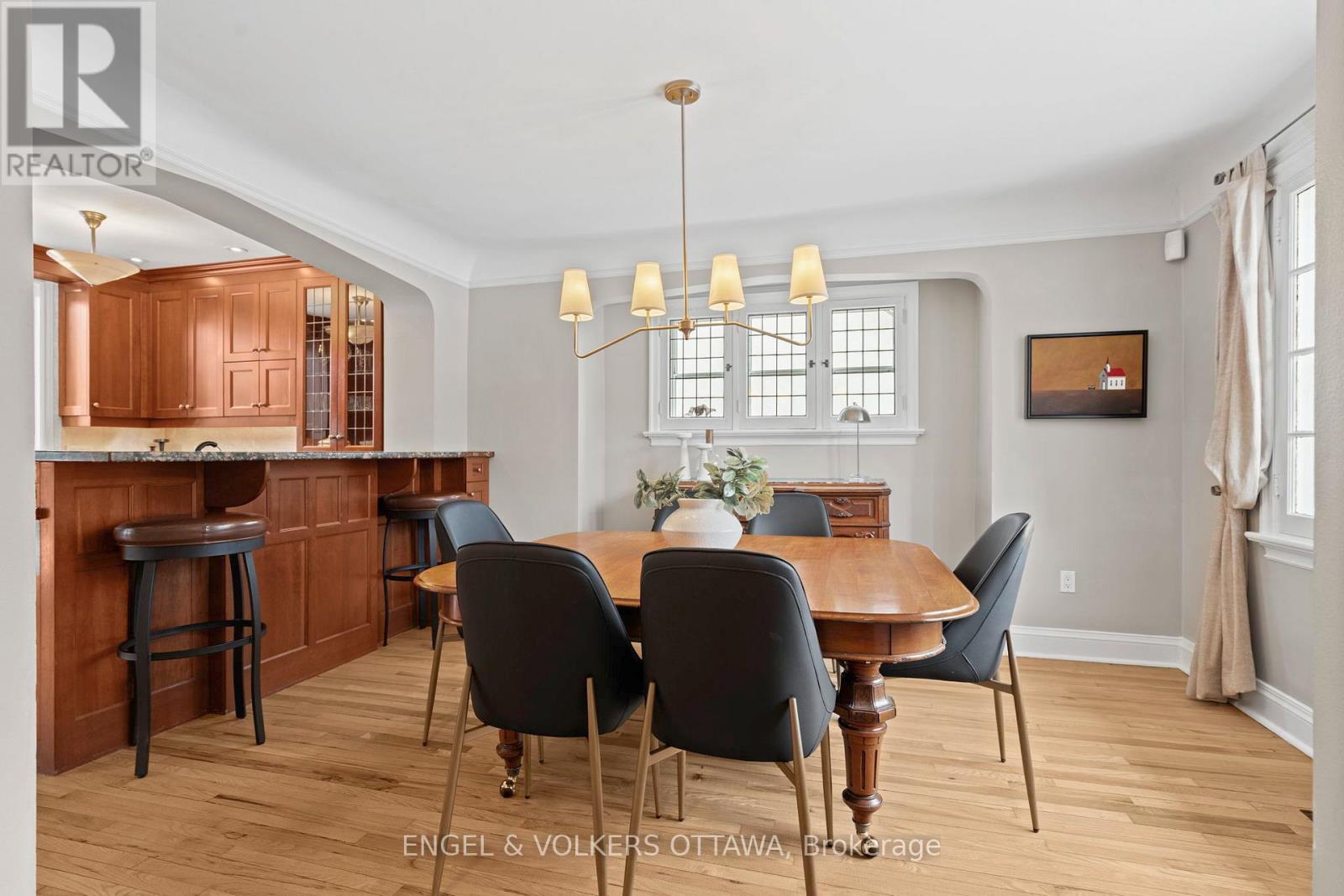 96 Helena Street, Ottawa, Ontario  K1Y 3N1 - Photo 12 - X12918376