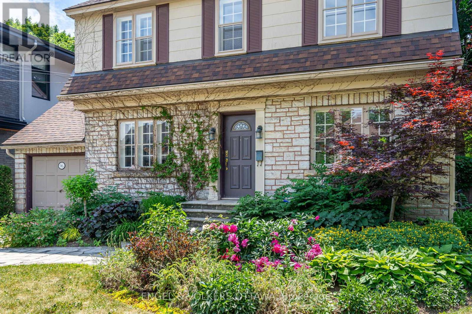 96 Helena Street, Ottawa, Ontario  K1Y 3N1 - Photo 2 - X12918376