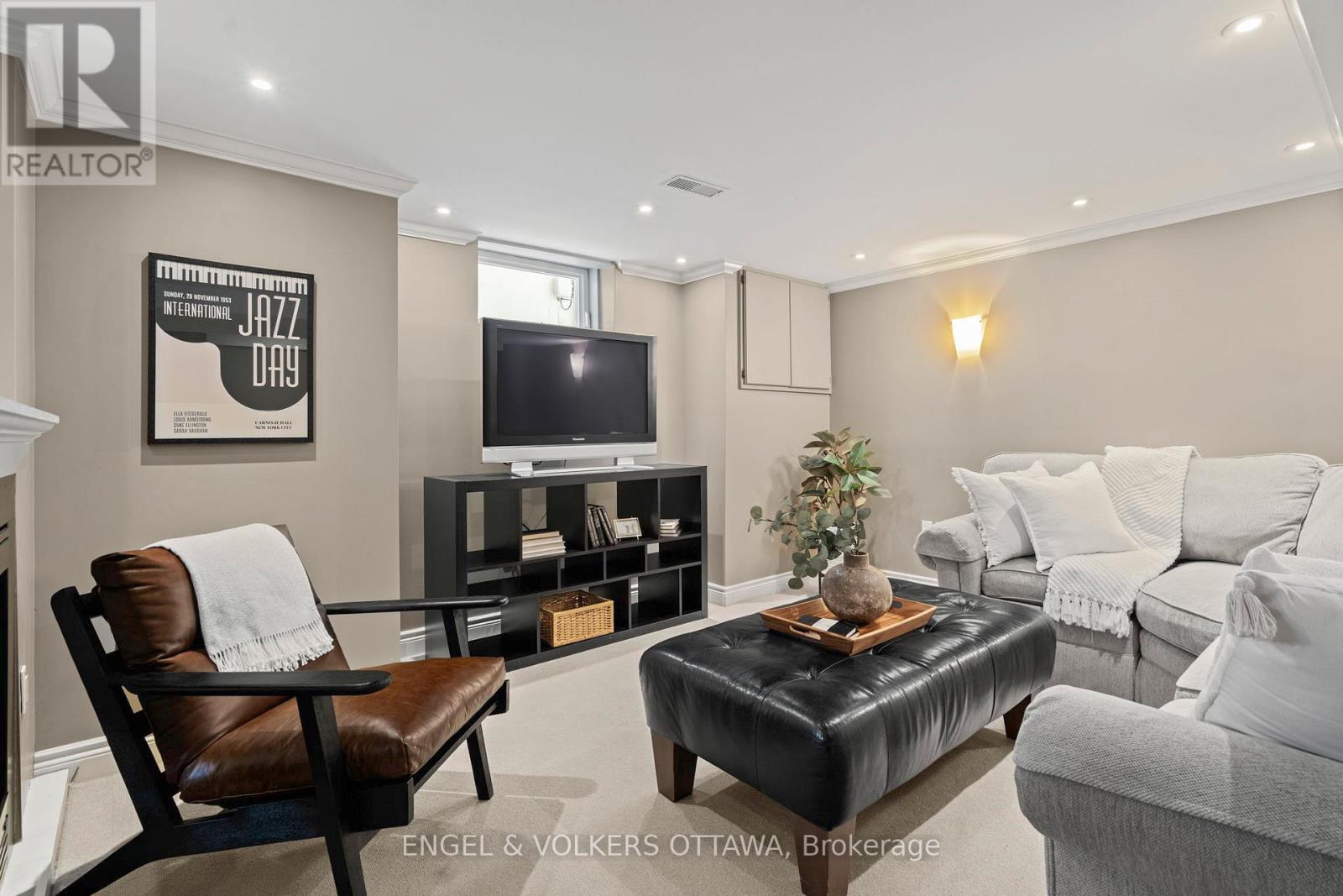 96 Helena Street, Ottawa, Ontario  K1Y 3N1 - Photo 31 - X12918376