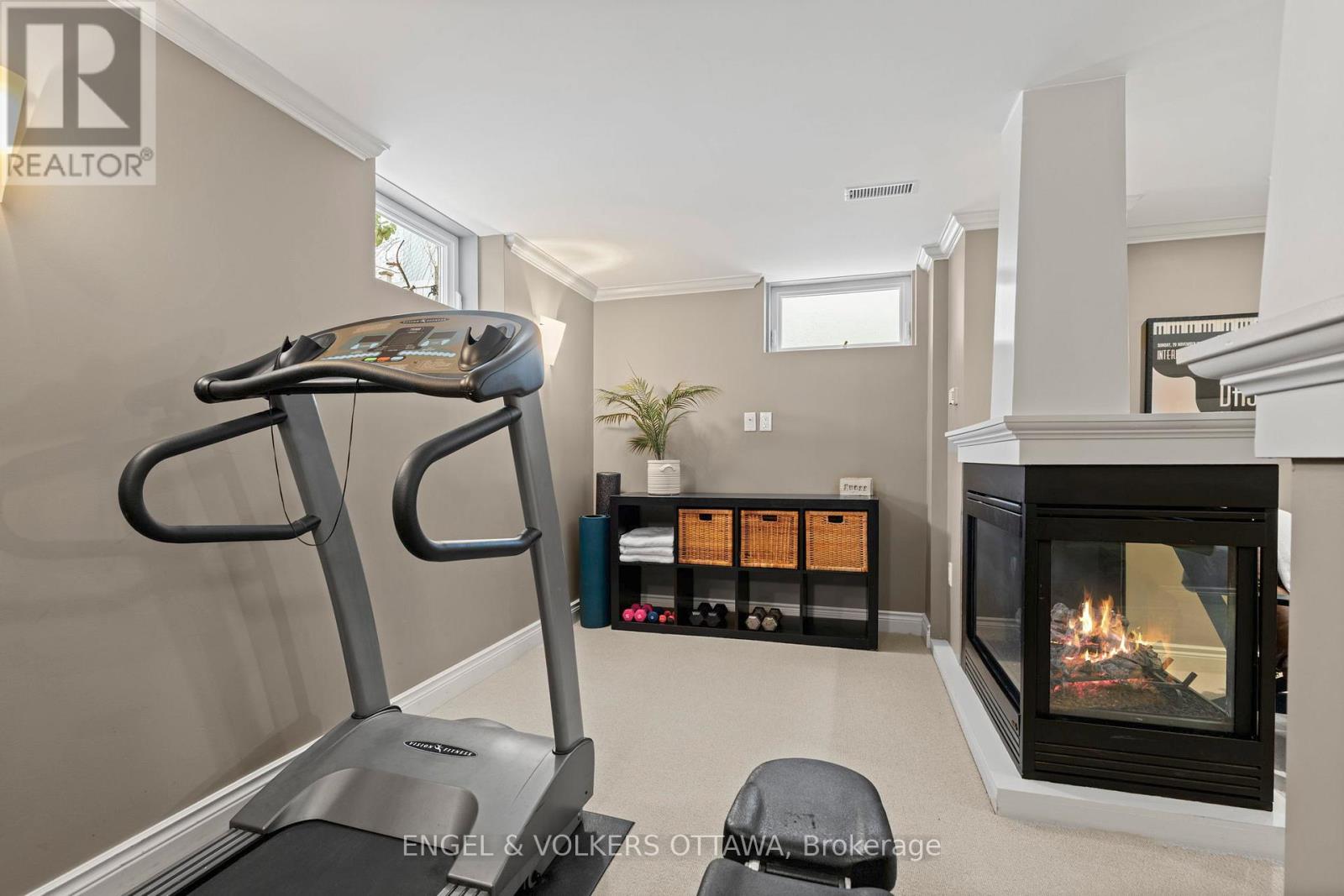 96 Helena Street, Ottawa, Ontario  K1Y 3N1 - Photo 33 - X12918376