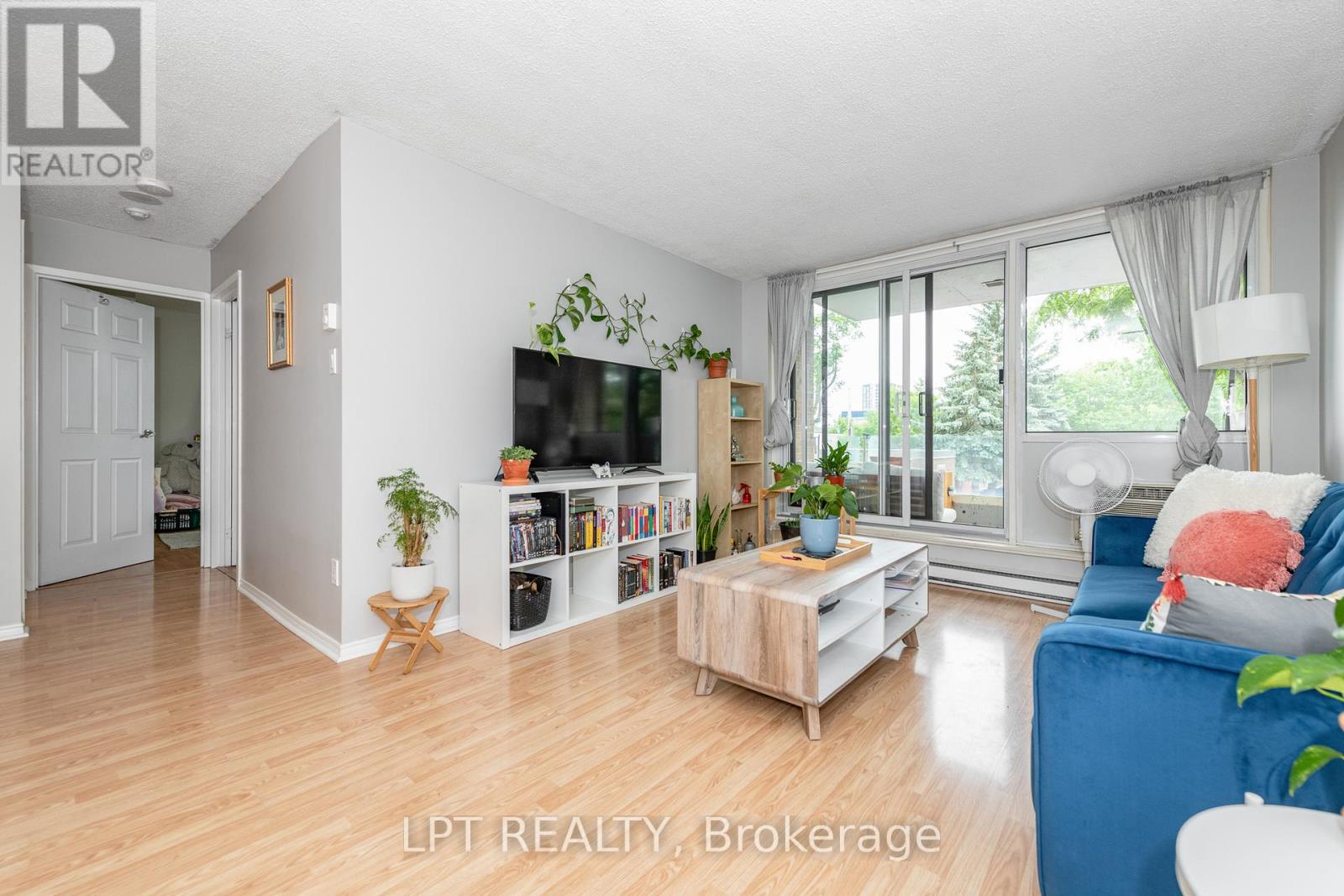 #206 - 1177 Belanger Avenue, Ottawa, Ontario K1H 8N7 - Photo 19 - X12918384